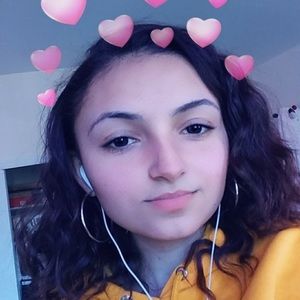 Meet your Posher, Leila